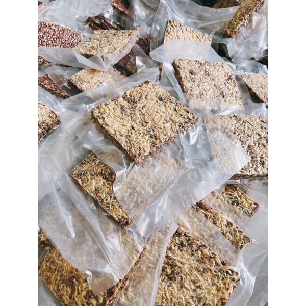 CƠM CHÁY GẠO LỨT CHÀ BÔNG