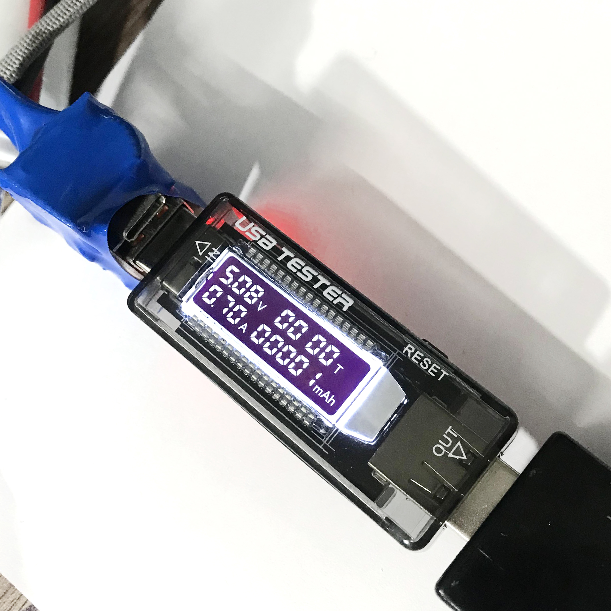 Test điện thoại, sạc dự phòng - USB đo dòng đo áp V5