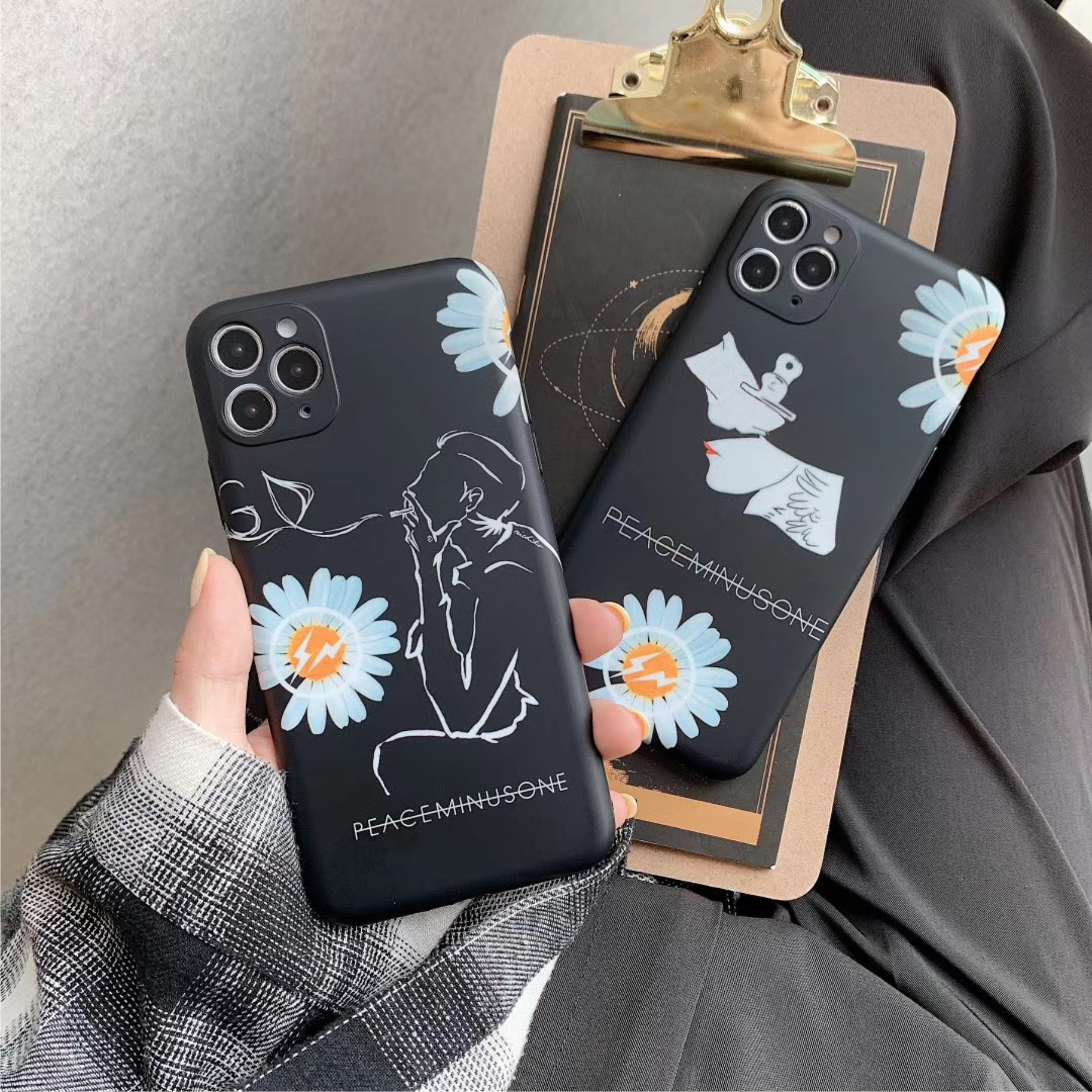 Ốp Lưng Silicon Màu Bảo Vệ CAMERA Peaceminusone