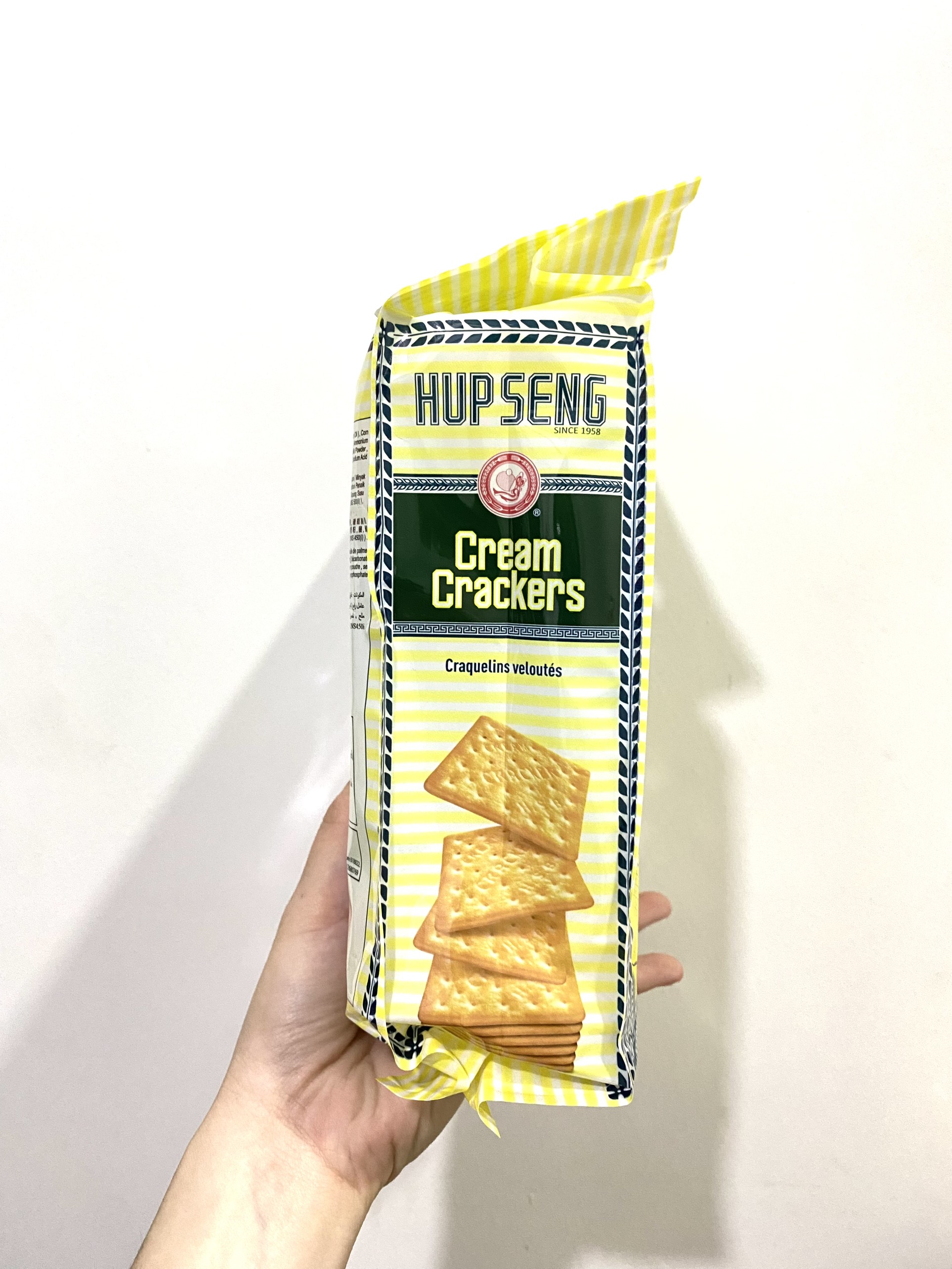 Bánh Lúa Hup Seng Cream Crackers (Gói 225g-xanh)