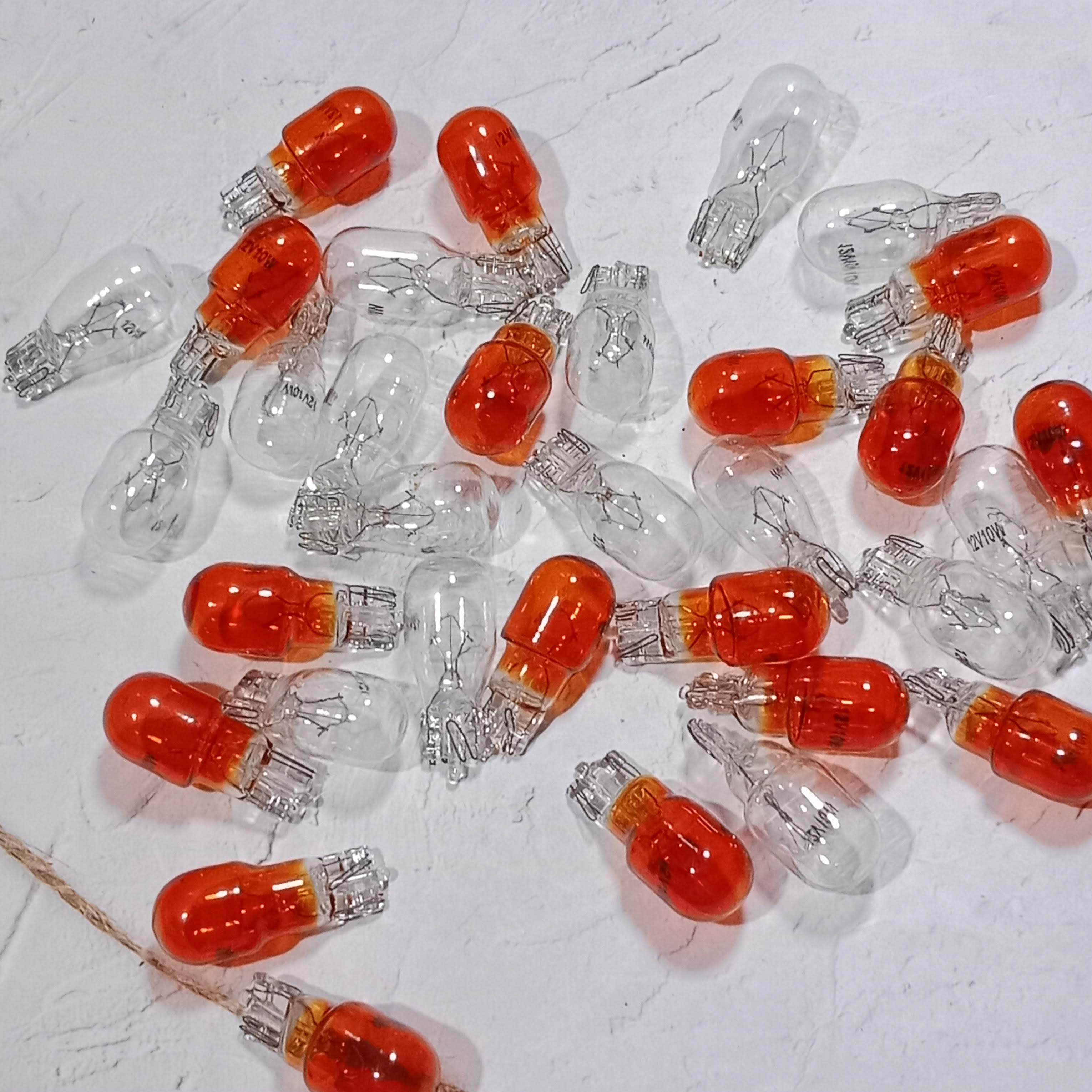 Set 4 cái bóng xi nhan xe máy / đèn xi nhan / Bóng 12v 10w T10 / bóng xi nhan T10