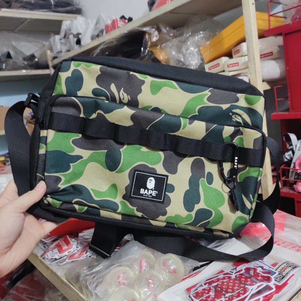 Túi đeo đựng ipad laptop Bape camo 2021