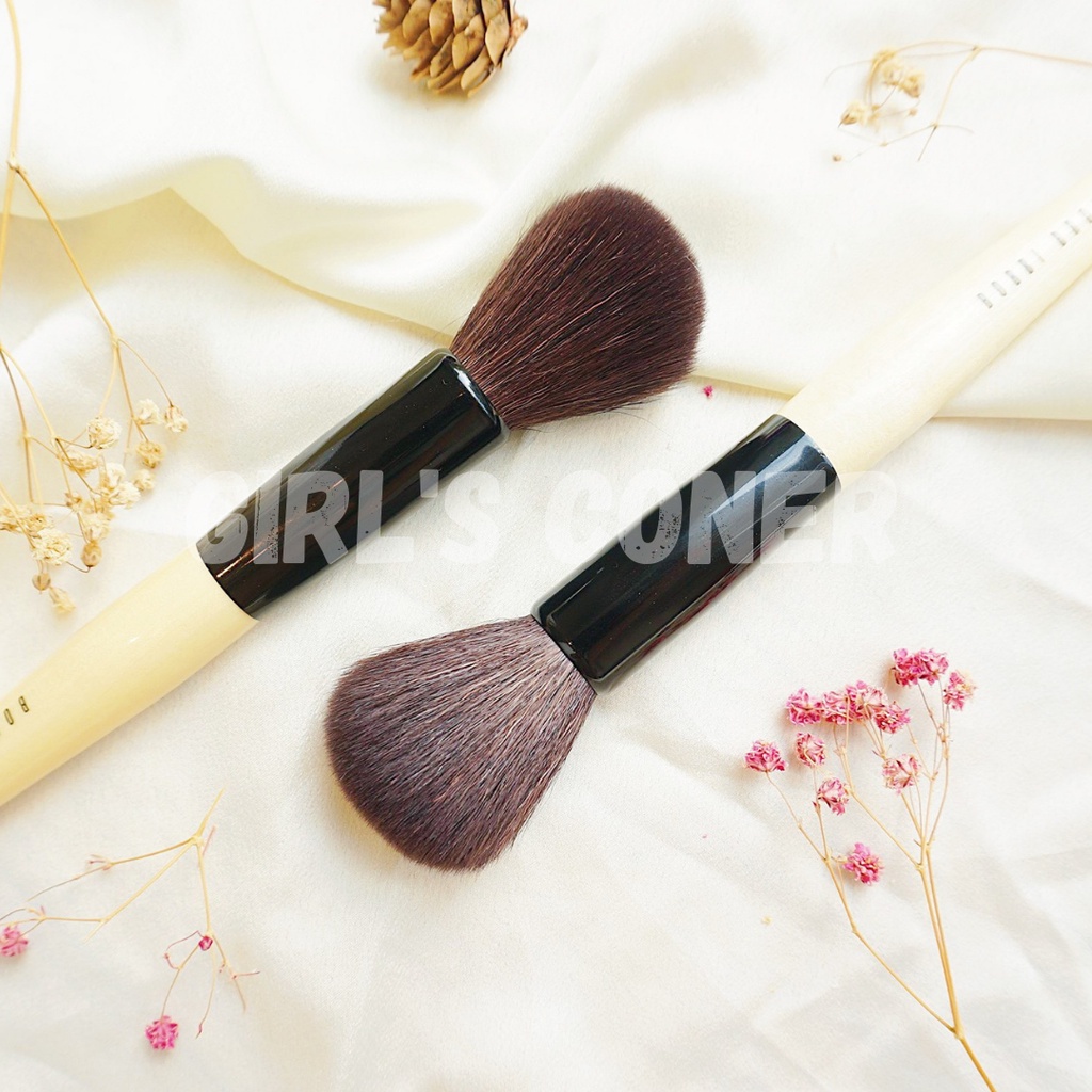 Cọ phủ phấn Bobbi Powder