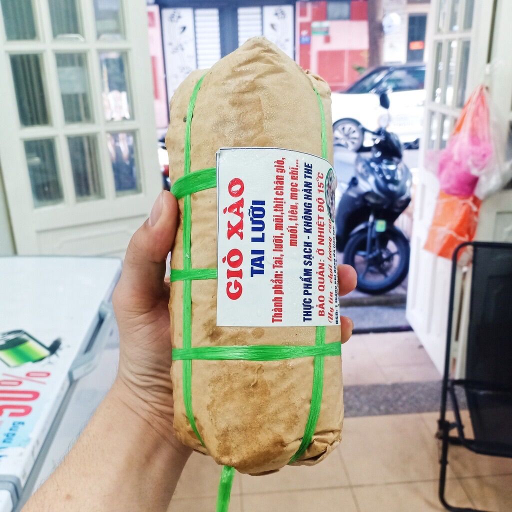 Stir-Fried Pork Trotters with Ears and Tongue. 1kg Pork Leg (Delivery to Hcmc)