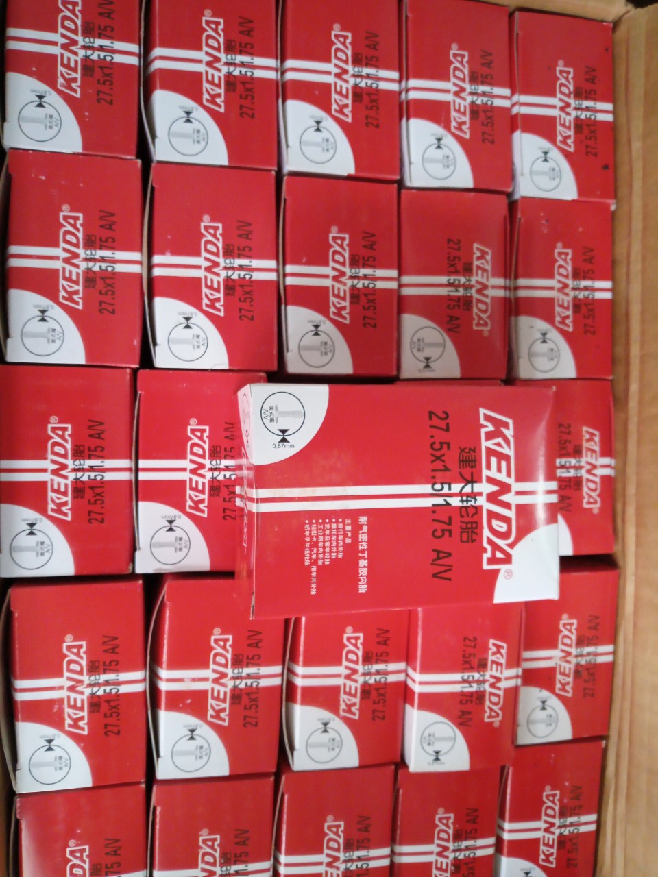 Săm (ruột) xe đạp kenda 27.5*1.5/1.75 AV