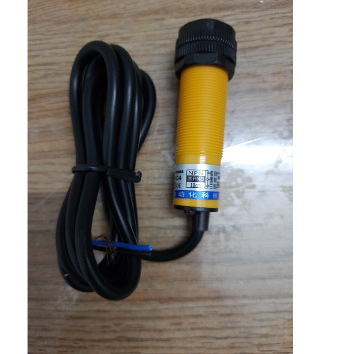 Cảm biến quang sensor quang e3f ds30c4 6 36v