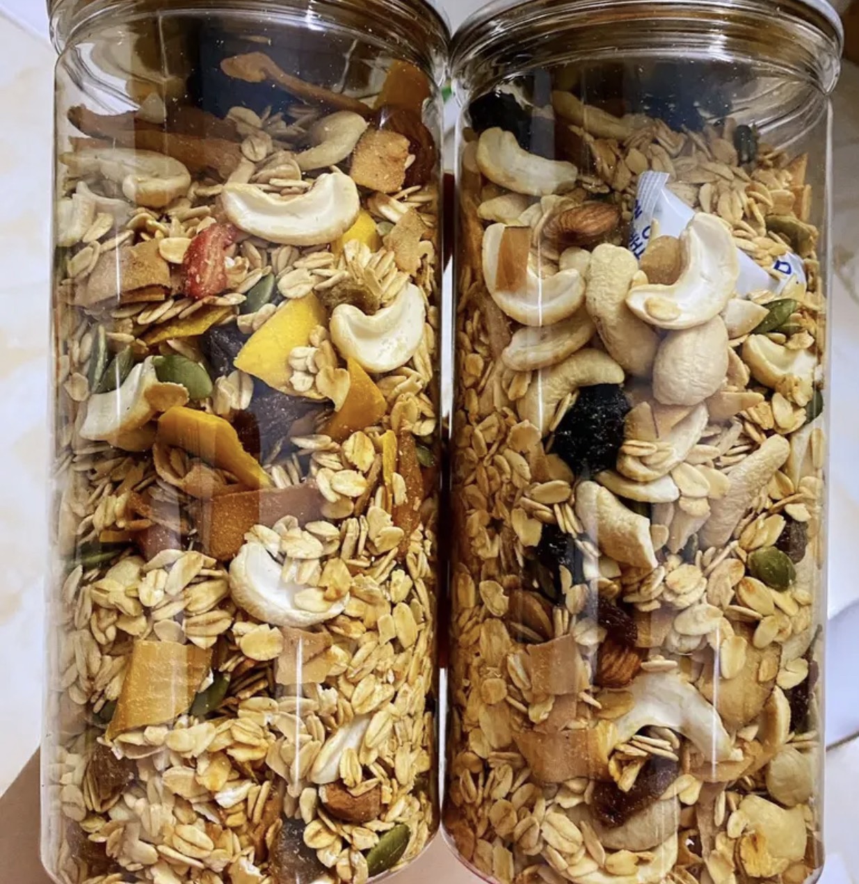 Granola Ăn Kiêng Nhiều Hạt Giảm Cân 500G ( 70% Hoa Quả Sấy)