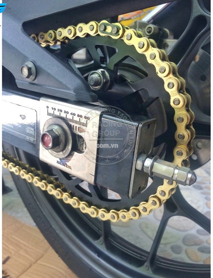 Sên Vàng Recto 428 9ly 124 Mắt Made in Malaysia Cho Các Xe 150cc Trở Xuống