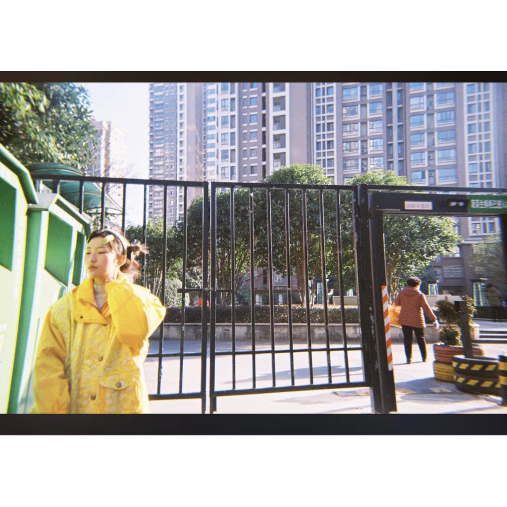 MÁY ẢNH CHỤP 1 LẦN