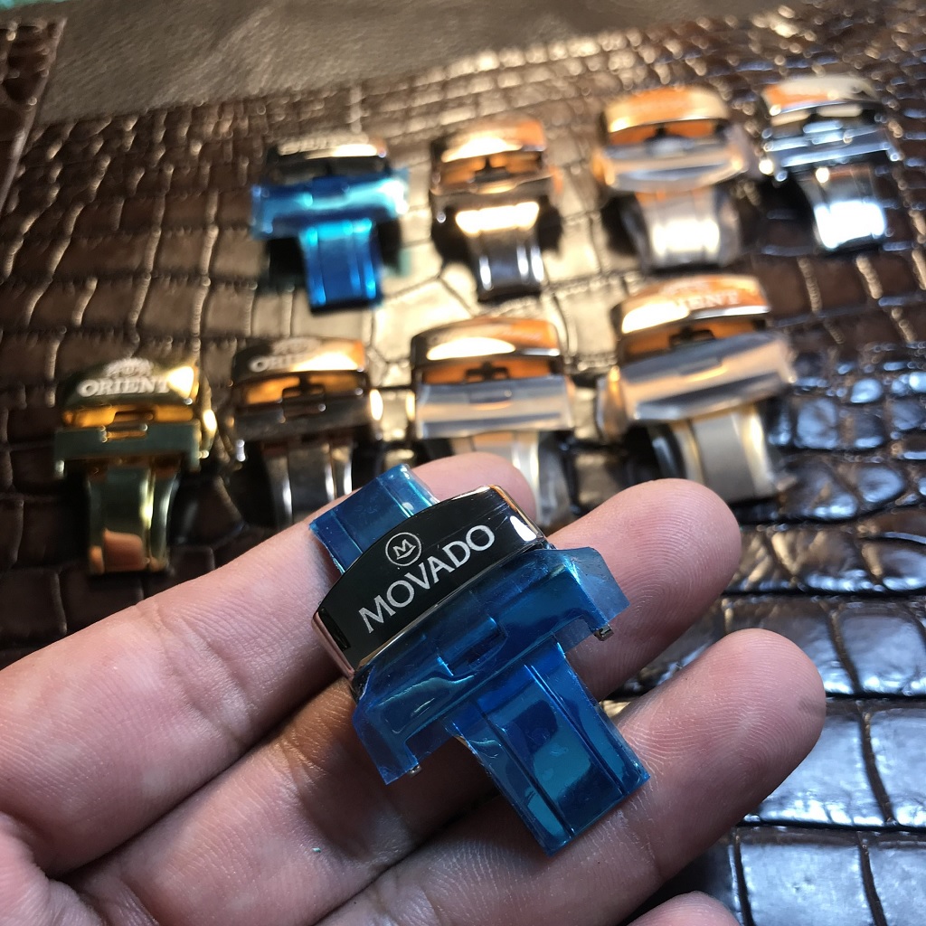 Khóa bướm đồng hồ Movado (Khắc logo CNC)
