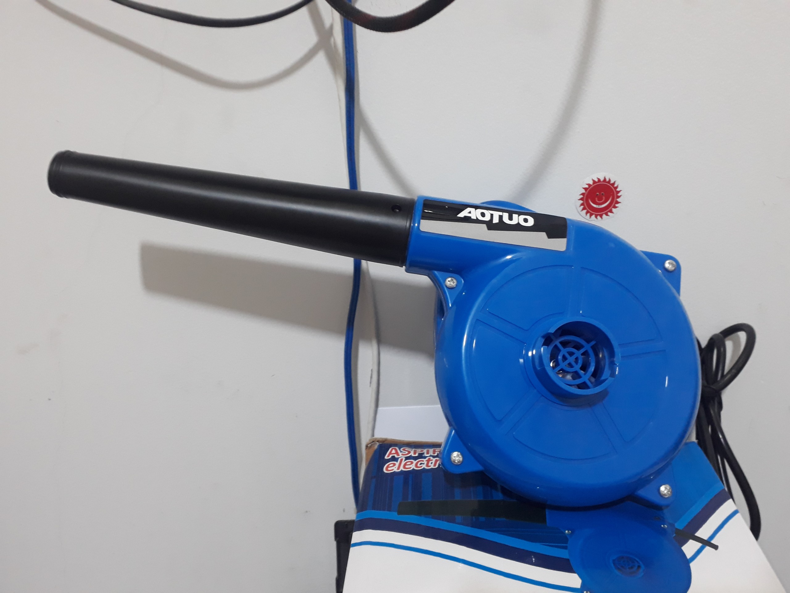 (Khuyến Mãi)Máy Thổi Hút Bụi Cầm Tay Dành Cho Phòng Net SD9020 - (Giao Màu ngẫu nhiên)