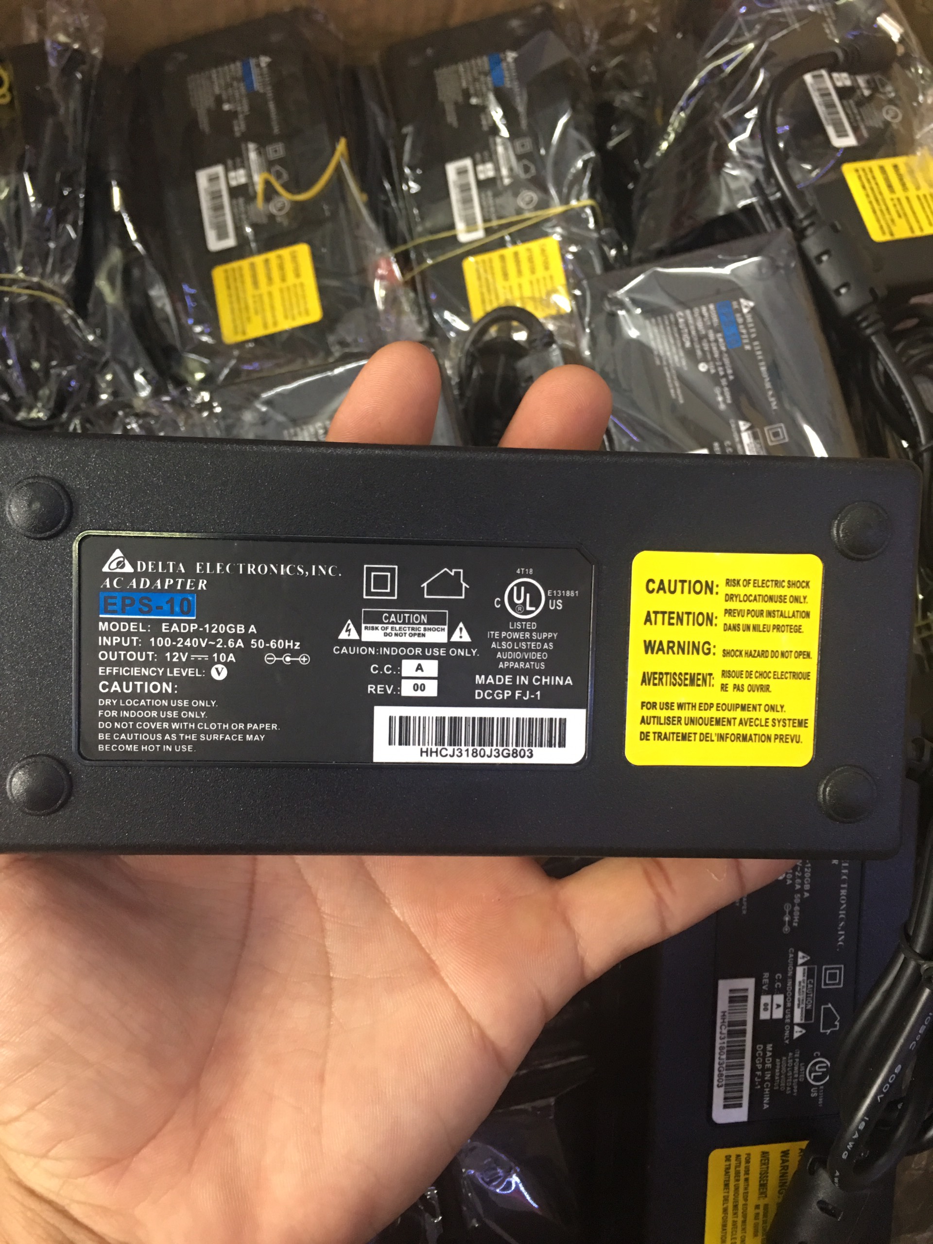 Nguồn camera 12V-10A DELTA