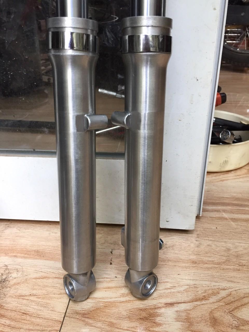 cặp phuột trước xe 67 hàng gia công