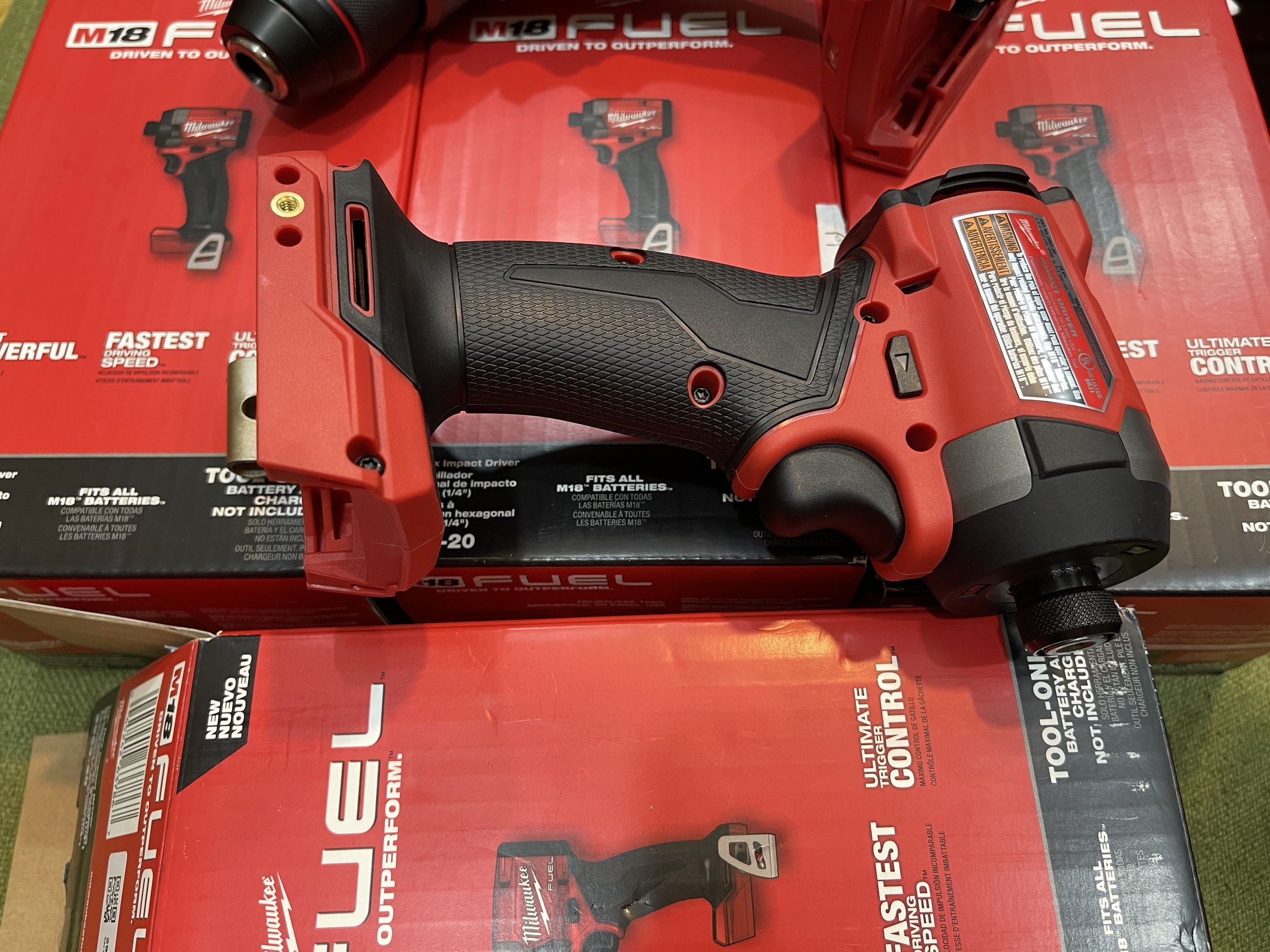 Máy vặn vít Milwaukee 2953