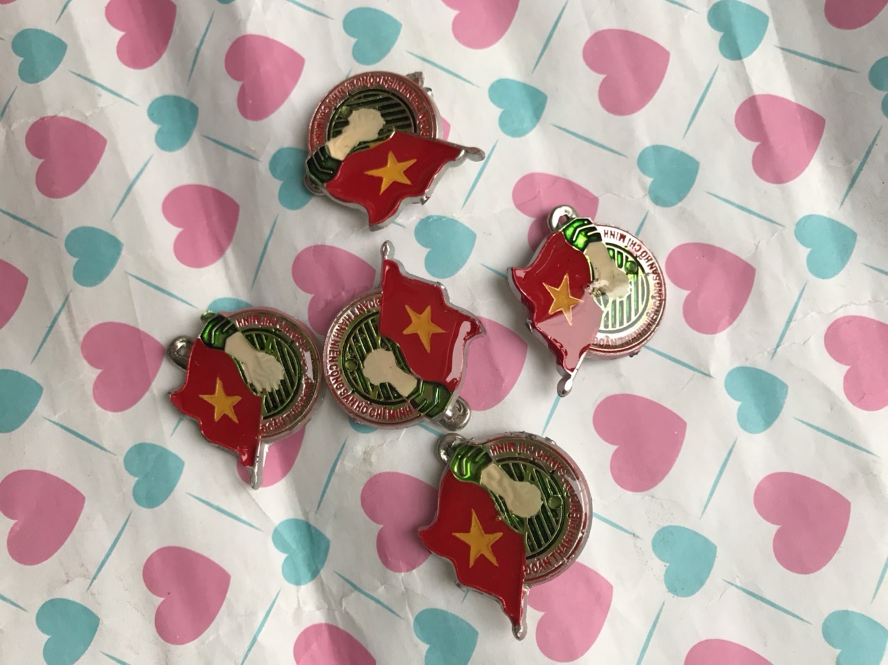 Bộ 10 Huy hiệu đoàn