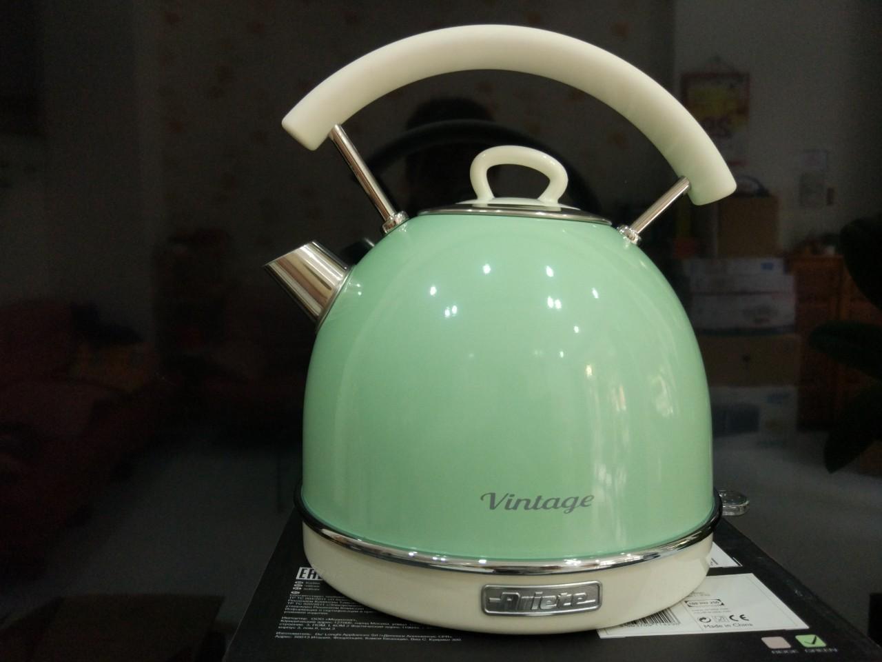 Bình Đun Tròn 1,7 lít Ariete MOD.2877/04 Xanh lá cây