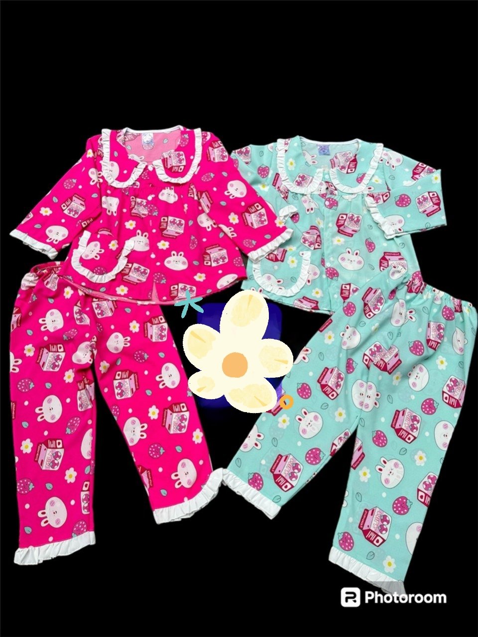 (3 bộ 3 màu 3 họa tiết khác nhau) Combo 3 Bộ Lụa Tay Dài Cổ Sen Bé (20-32kg)