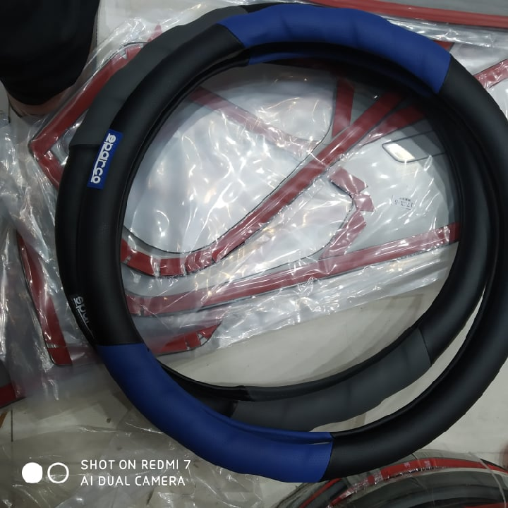 Bọc vô lăng sparco
