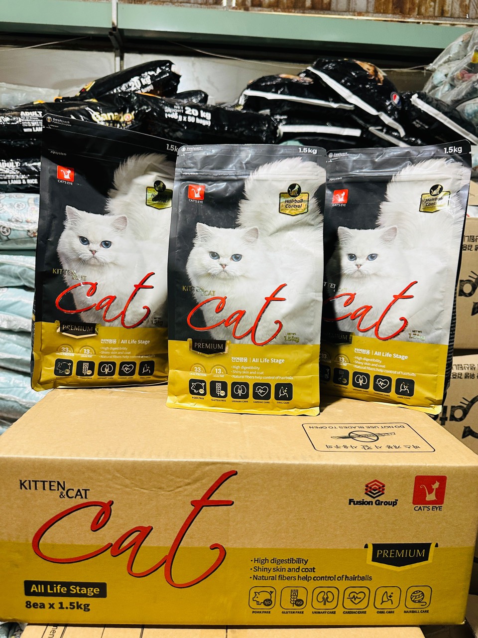 Hạt cho mèo Cateye, Hạt cho mèo mọi lứa tuổi
