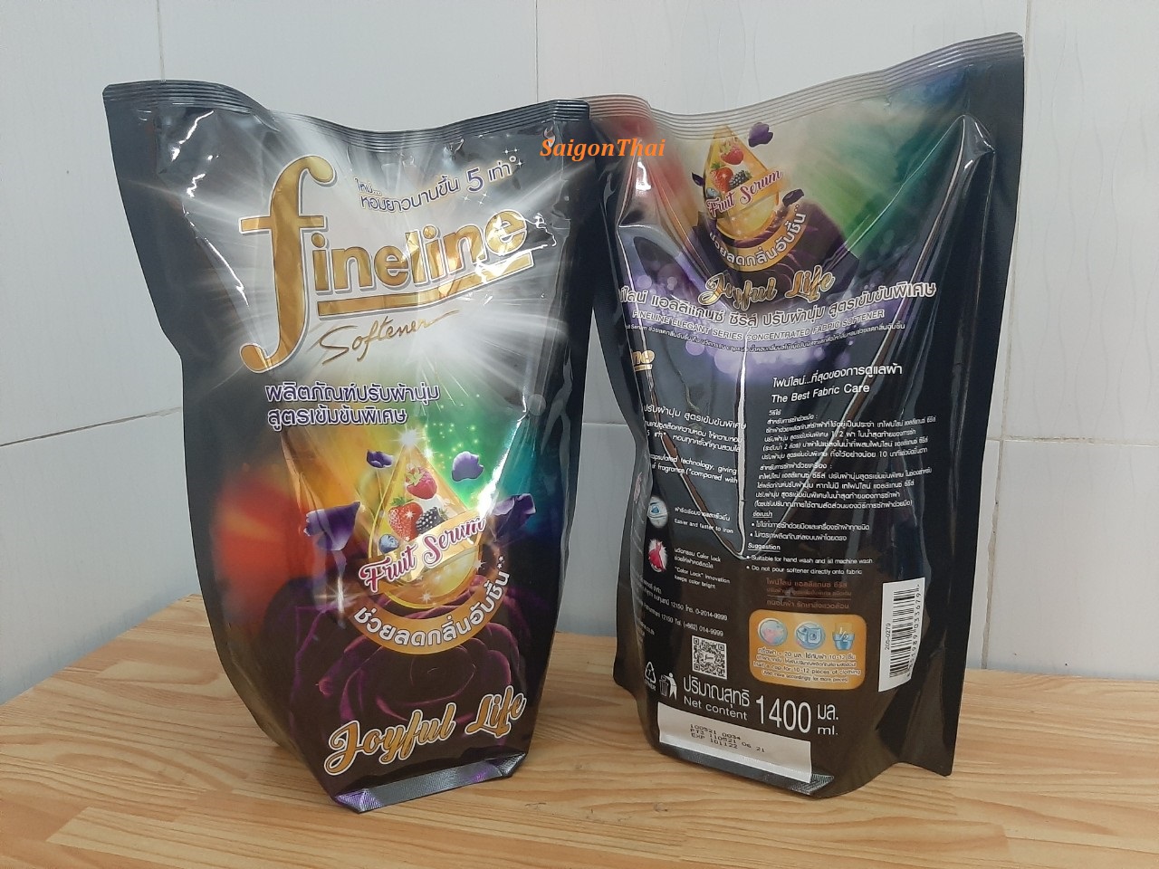 (SGT) Túi Nước Xả Vải Fineline Đậm Đặc 1400ml (Thái Lan)