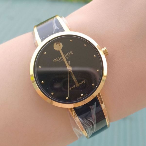 Đồng hồ nữ SUNRISE 9968SA kiểu dáng lắc tay, kính sapphire, chống nước 3ATM