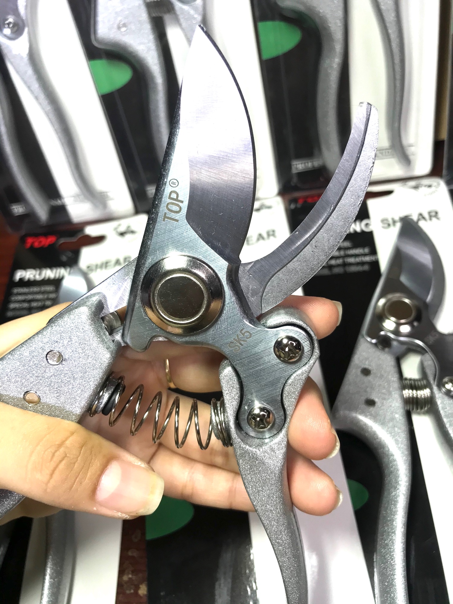 [HCM]Kéo cắt cành cây TOP hàng SK5 chuẩn Nhật