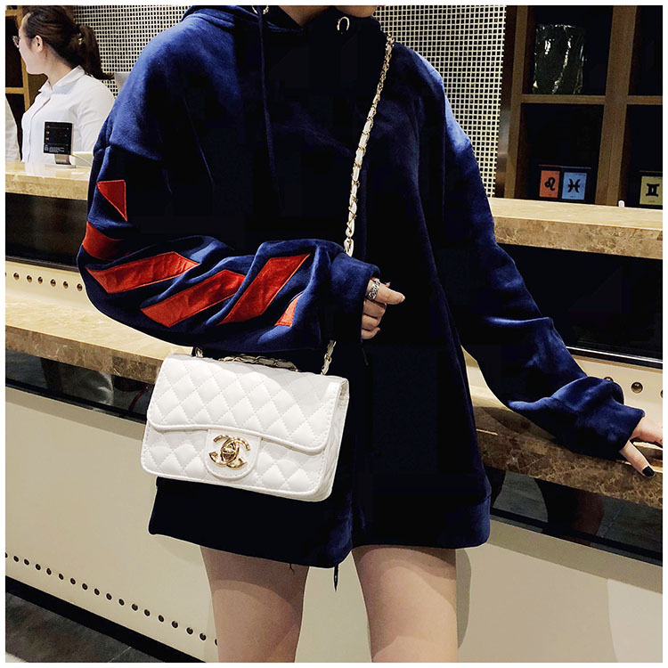 Túi xách nữ đeo chéo, túi đeo vai classic trần chỉ đi chơi phong cách đơn giản