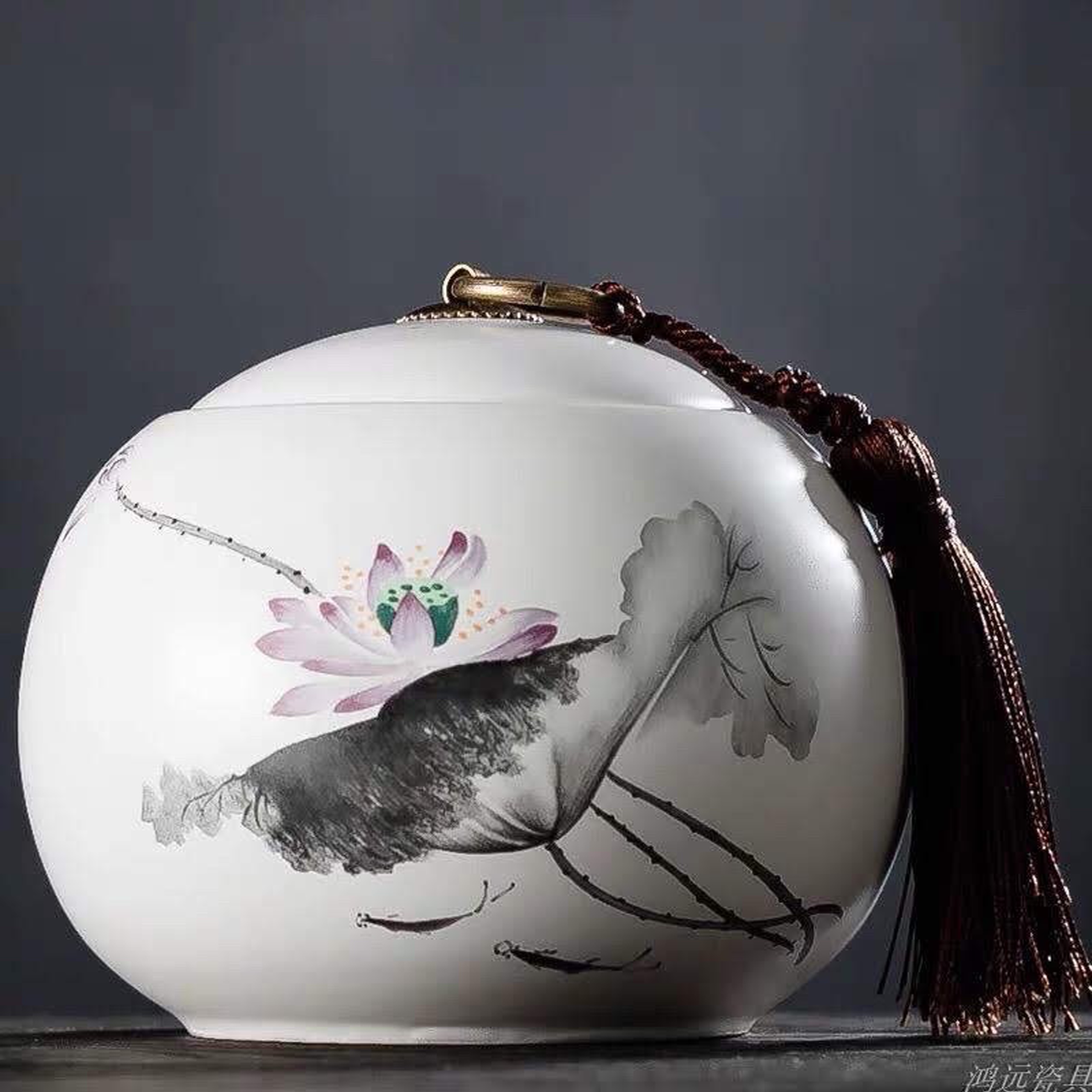 Hũ gốm đựng chè( trà)