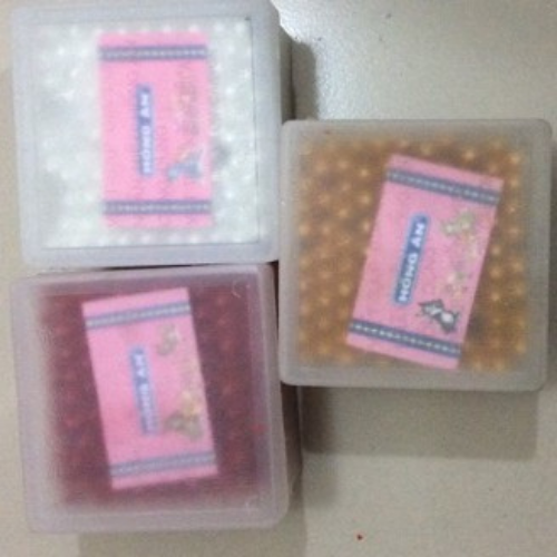 Phấn sáp ghi xe Hồng Ân ( 100 viên/ hộp)