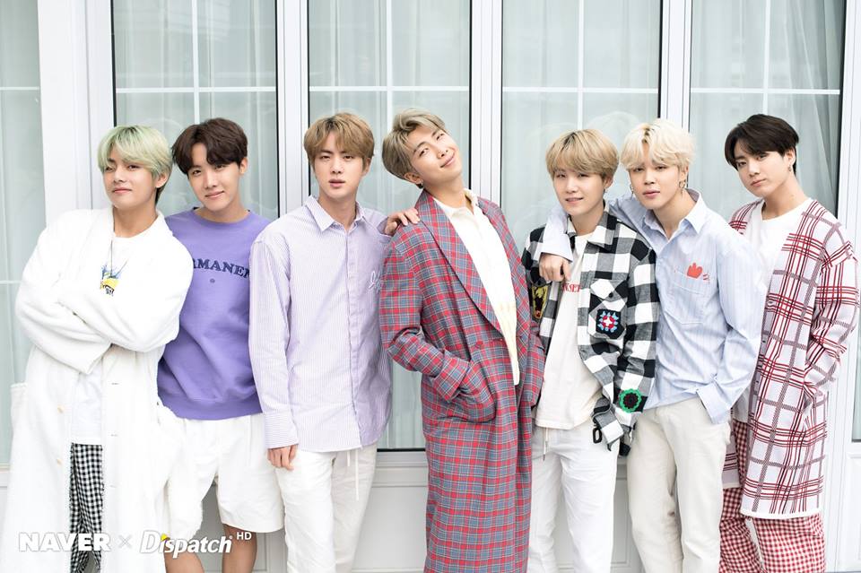 Lomo card hộp thẻ ảnh BTS