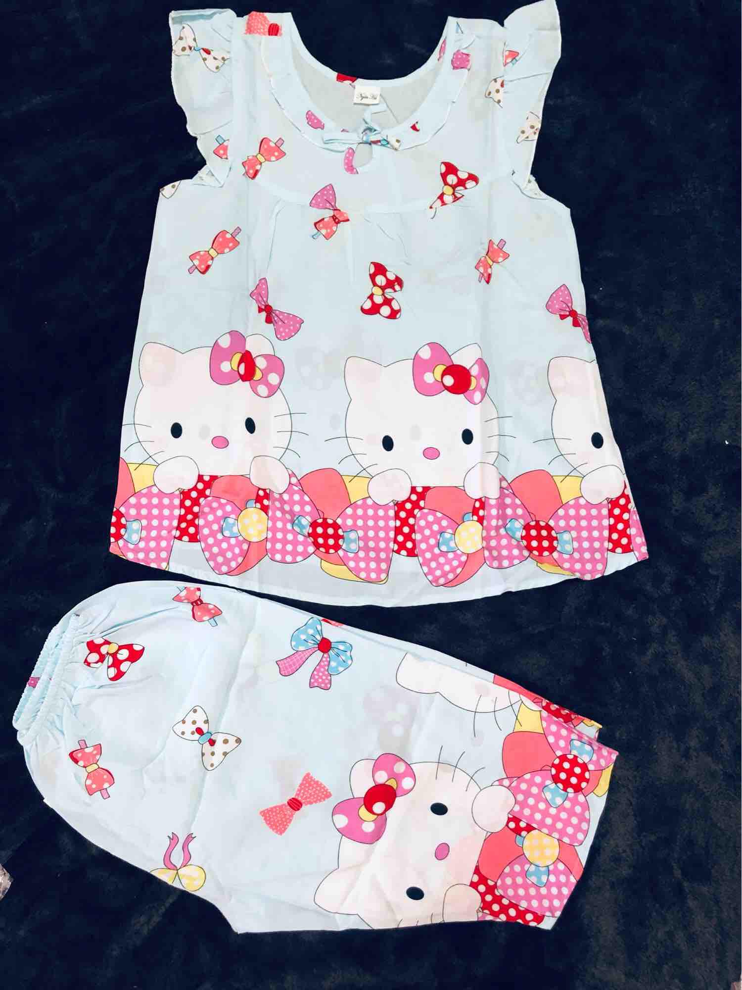 Bộ đồ tole 2 da, size từ 25-35kg, màu ngẫu nhiên