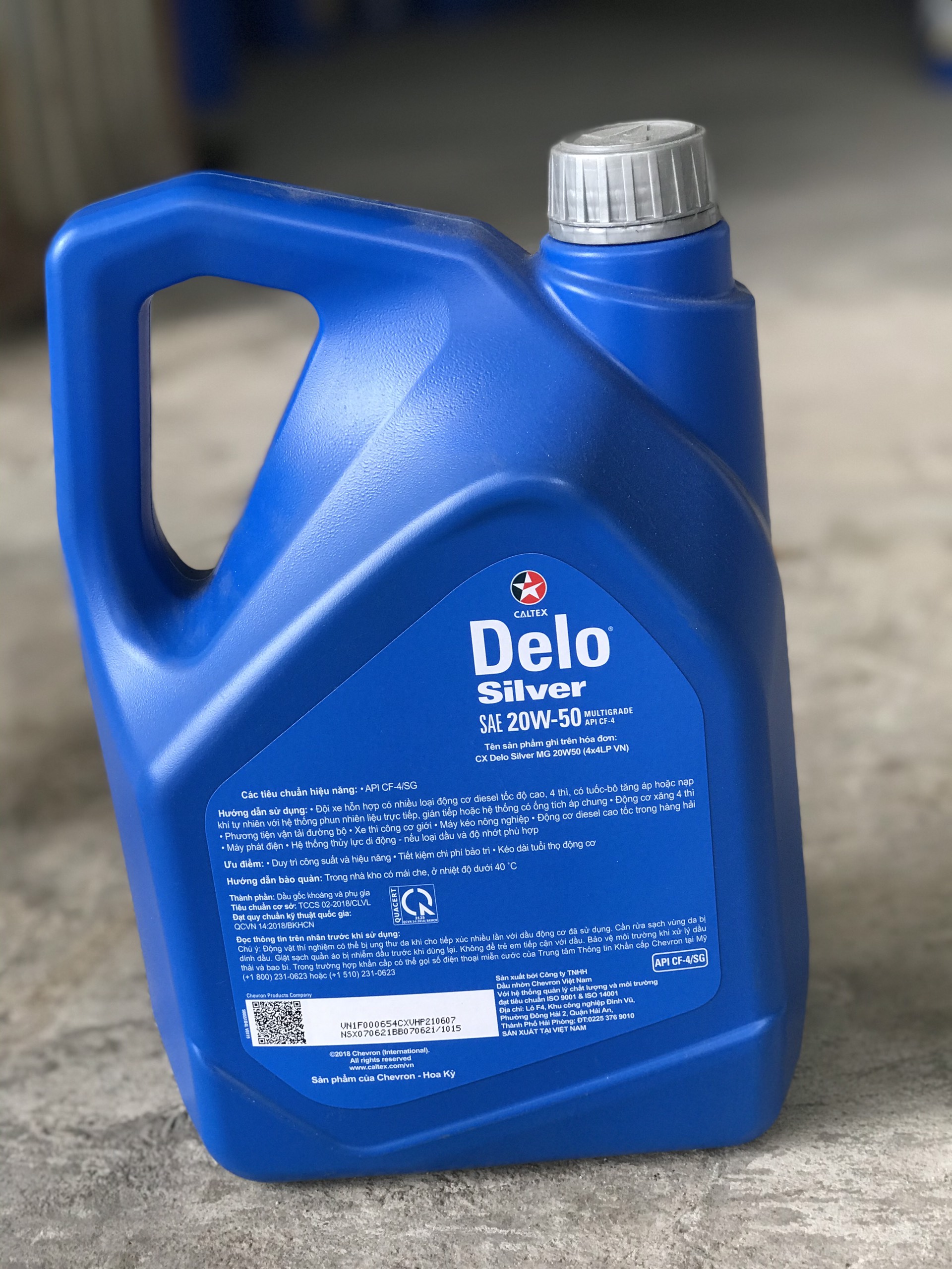 Dầu nhớt động cơ Diesel Delo® Silver Multigrade SAE 20W-50 (Can 4L)