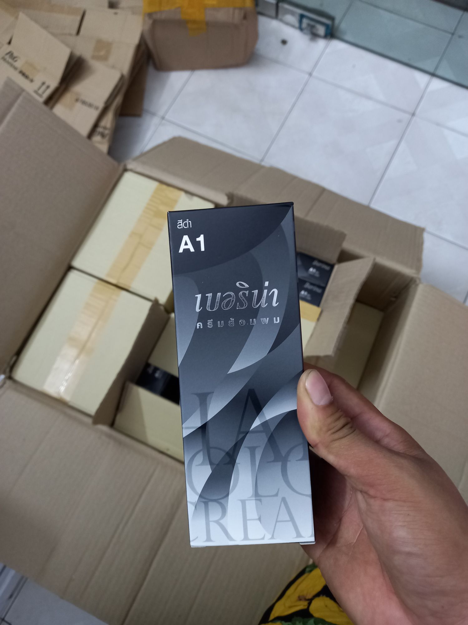 Thuốc nhuộm đen A1 hàng thái 60ml