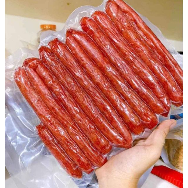Lạp Xưởng Trứng Muối Trai Đẹp 500g