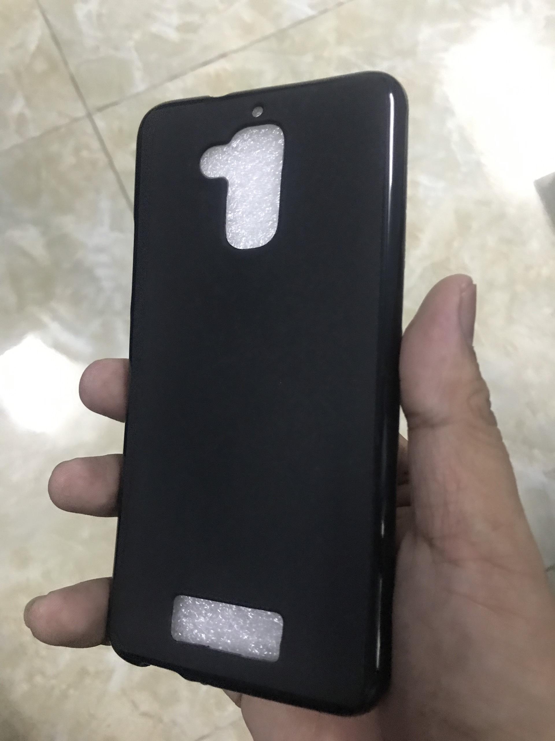 Ốp lưng Sharp R1 - đen