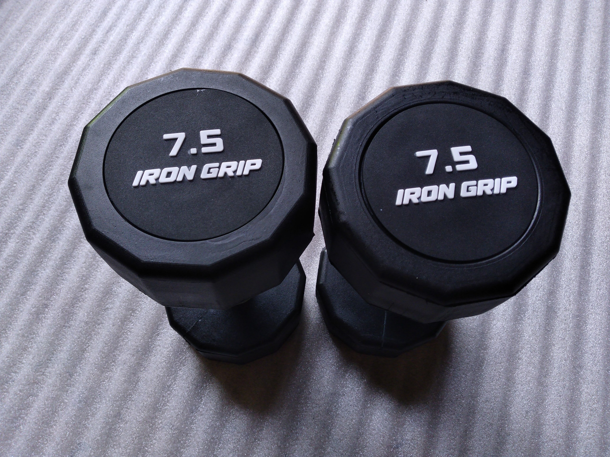 Tạ tay cao su Irion Grip 7.5kg