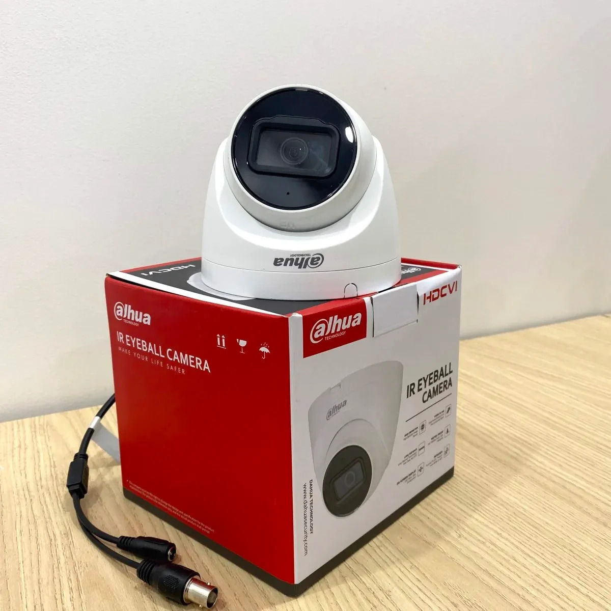 Camera hdcvi 2mp dahua dh-hac-hdw1200tqp-a