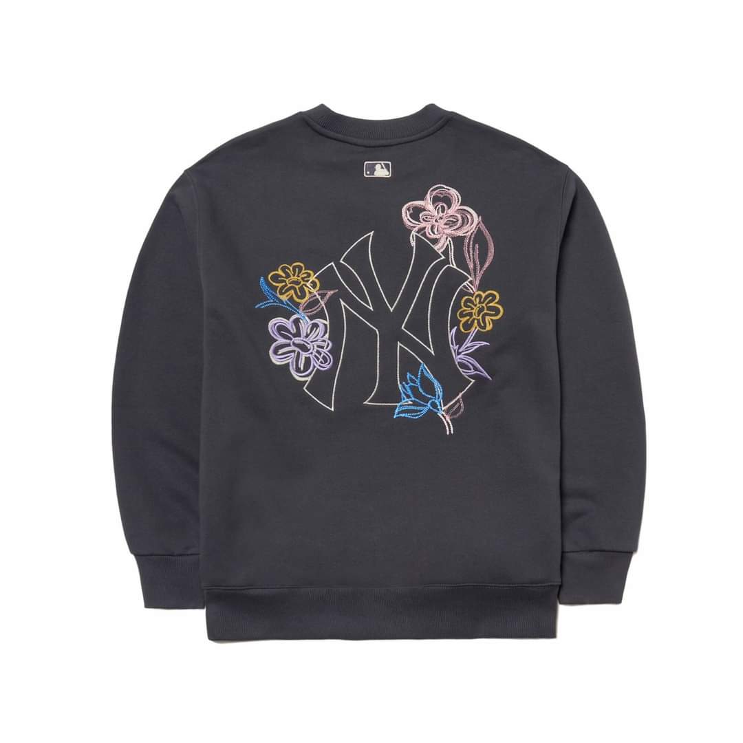 Áo Sweater MLB NY thêu hoa cực nét