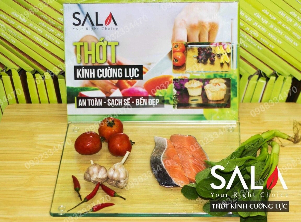 Thớt kính cường lực Sala