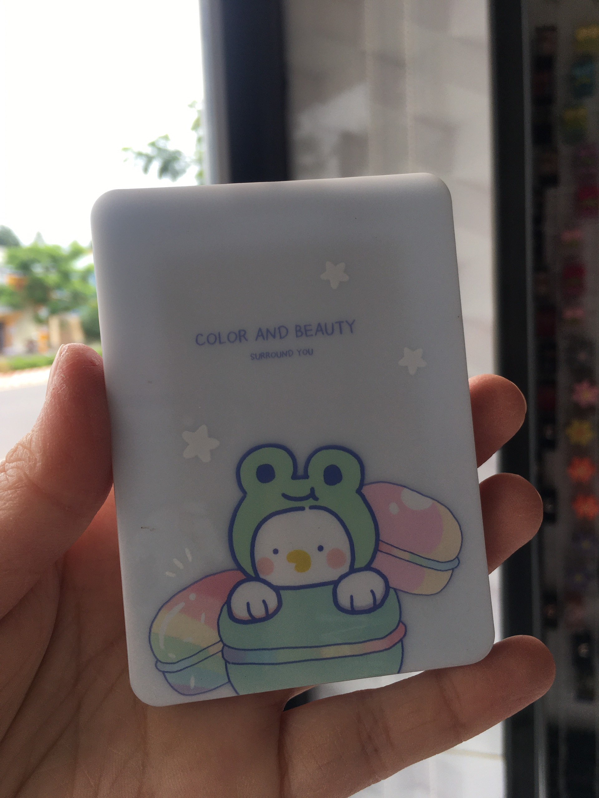 Gương Cầm Tay Có Lược