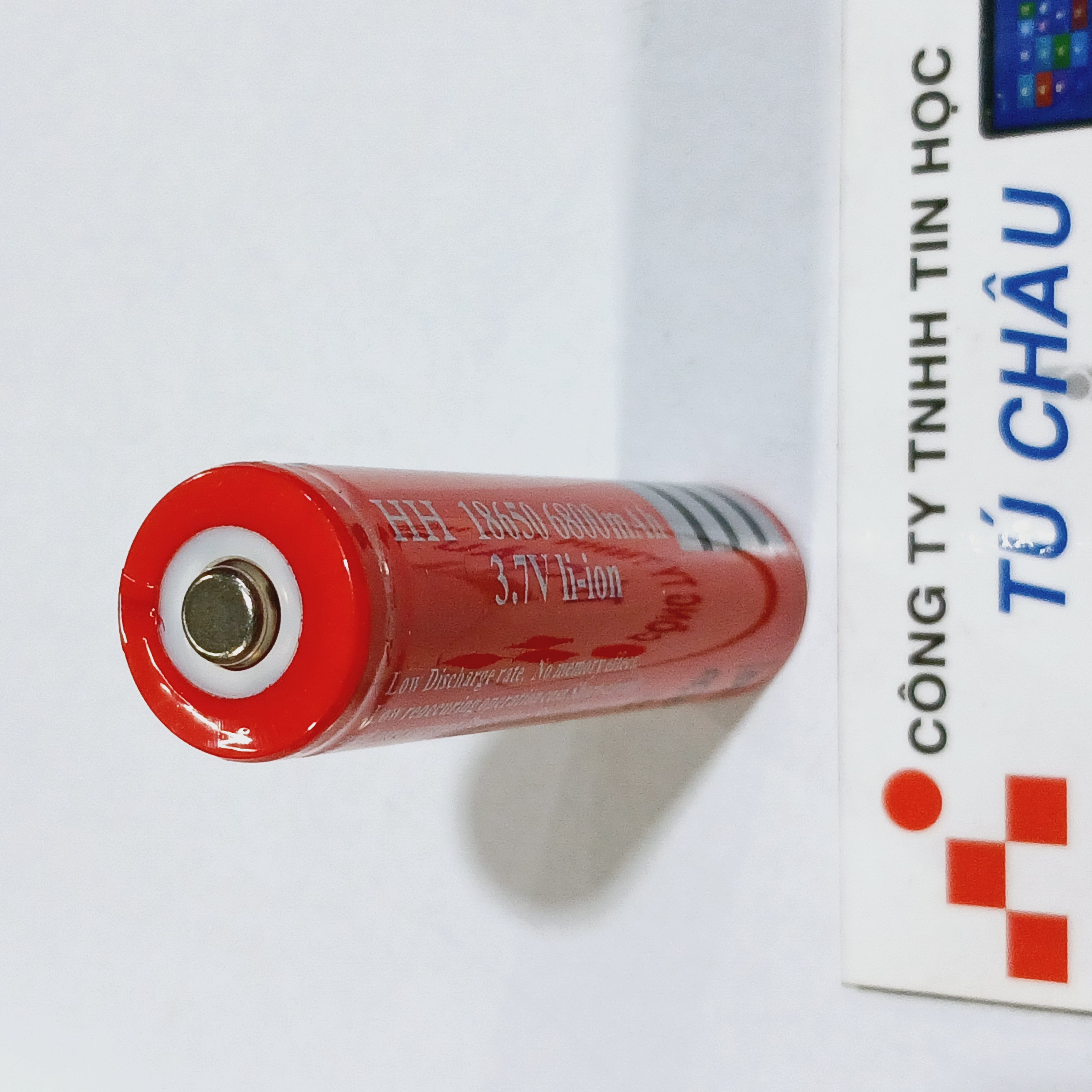 Pin 18650 UltraFire 3.7V - 6800mAh:  Đầu Bằng / Đầu Nhọn