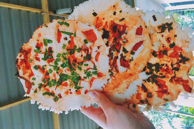 Bánh ép khô Thuận An Huế