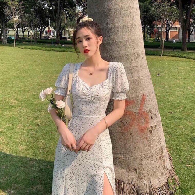 Đầm bi rối nhúng ngực
