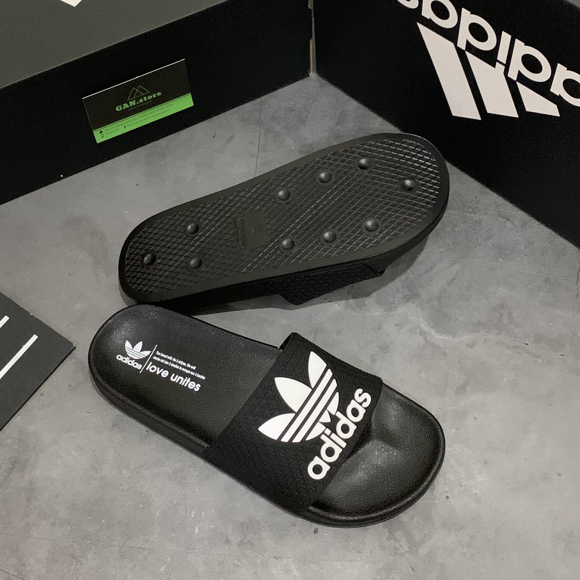 [HCM]DÉP ADIDAS ADILETTE ĐEN LOGO 3 LÁ - DÉP FULL BOX