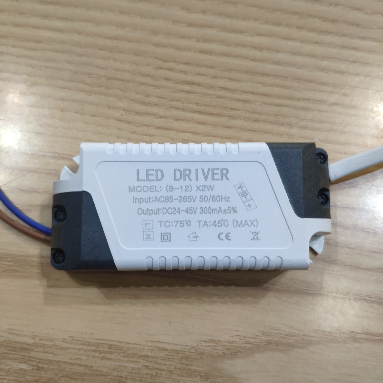 ĐÈN LED ÂM TRẦN MẮT TRÂU 9W , PHI110 ĐẾ ĐÚC TẢN NHIỆT ( 3 CHÉ ĐỘ MÀU )