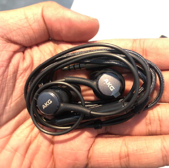 Tai nghe AKG cho Galaxy S8/S9/Note 8/Note 9- Hàng Chính Hãng