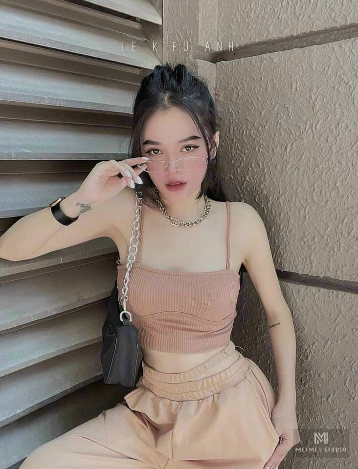 ÁO CROPTOP 2 DÂY GÂN MÚT NGỰC NỮ TÍNH