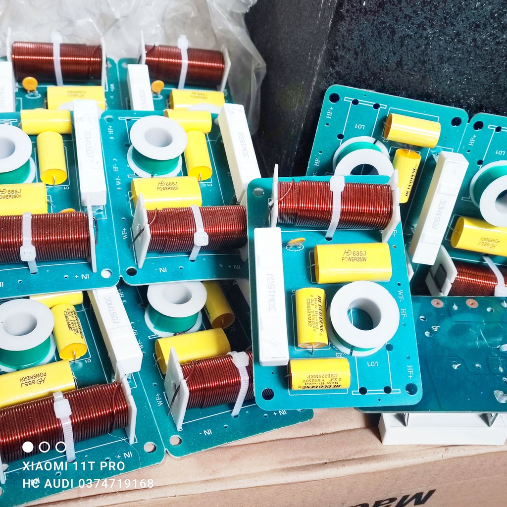 phân tần 2 đường tiếng cho loa full 30 , 40