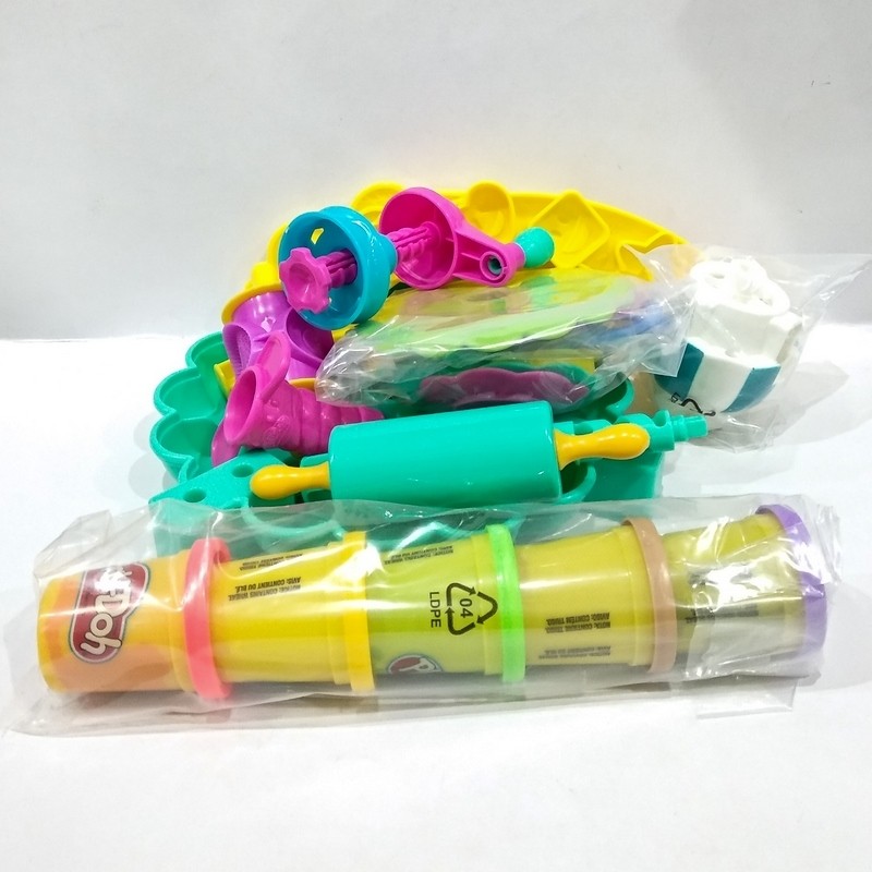 Bộ đồ chơi đất nặn bánh quy rực rỡ Play-Doh