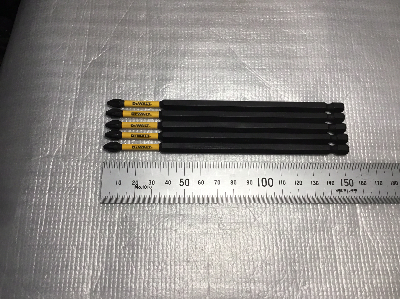 [HCM]Bộ 5 Mũi Vít DeWalt Chính Hãng Ph2-152mm Có Từ